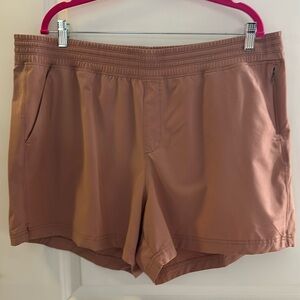 Old Navy women’s athletic shorts XL